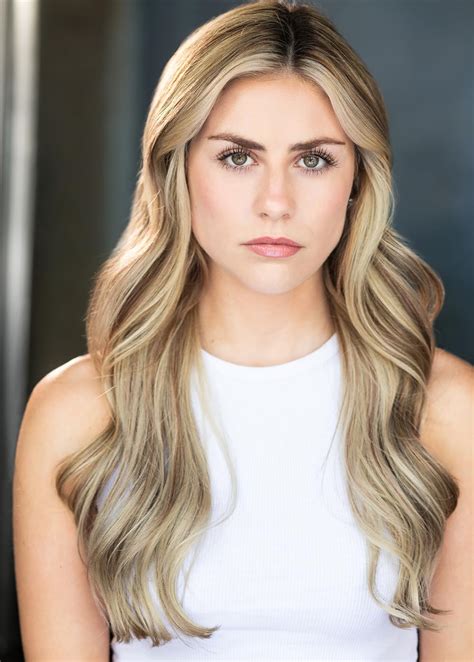 chloewbreen hot